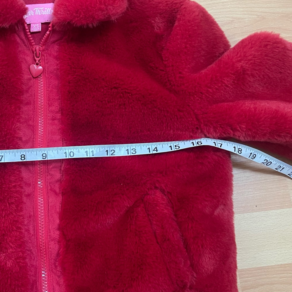 Sugar Thrills Cupids Fool cropped fur coat - Picture 4 of 4